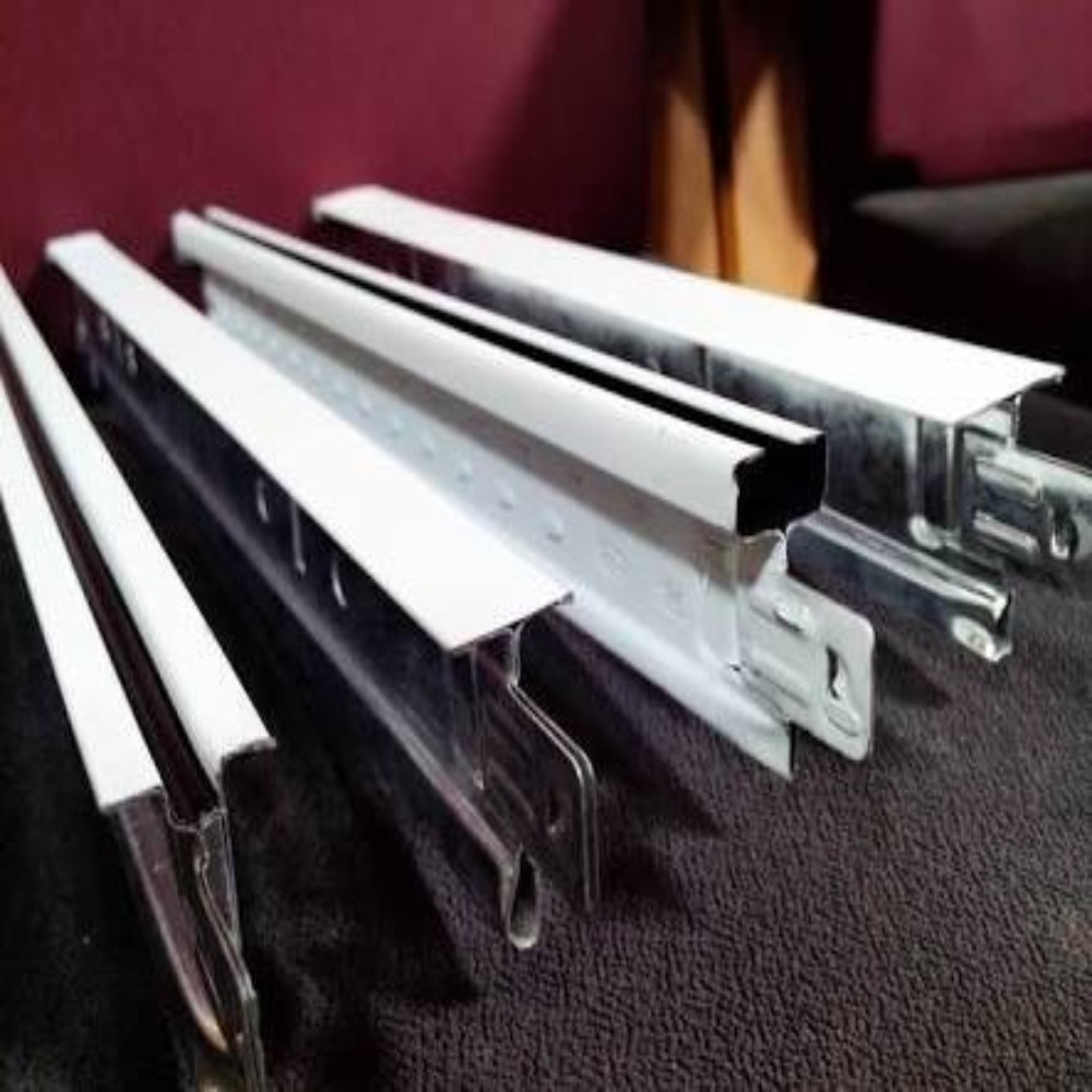 Screw Hardware
